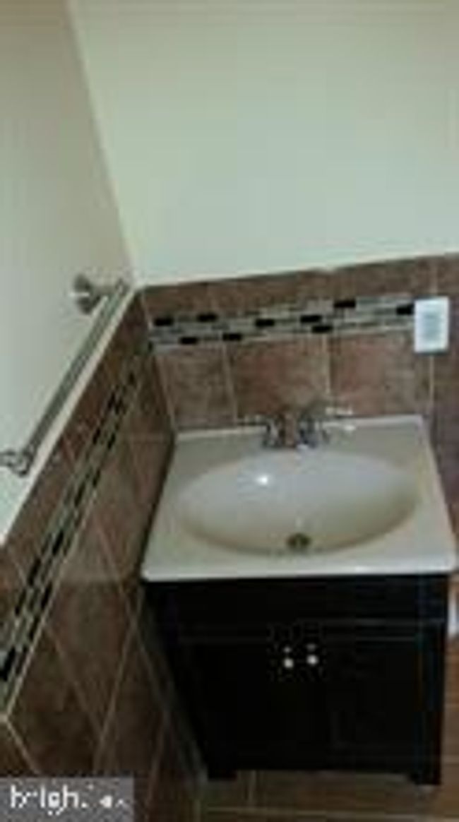 611 60 Th Pl, House other with 1 bedrooms, 2 bathrooms and null parking in FAIRMOUNT HEIGHTS MD | Image 15