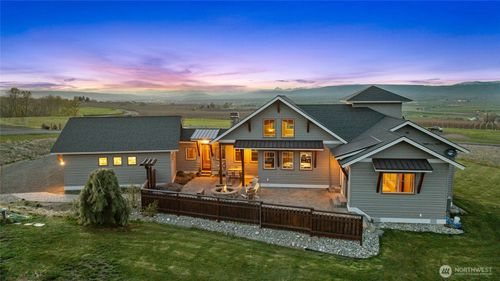 432 Biltmore Dr, Ellensburg, WA, 98926-5251 | Card Image