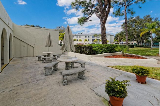APT-1206 - 2700 Bayshore Blvd, Condo with 2 bedrooms, 1 bathrooms and null parking in DUNEDIN FL | Image 48