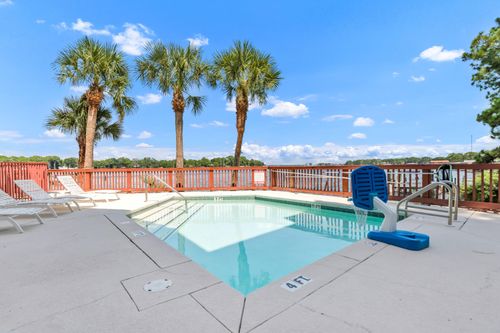 304-5 Laguna St, Fort Walton Beach, FL, 32548-3609 | Card Image