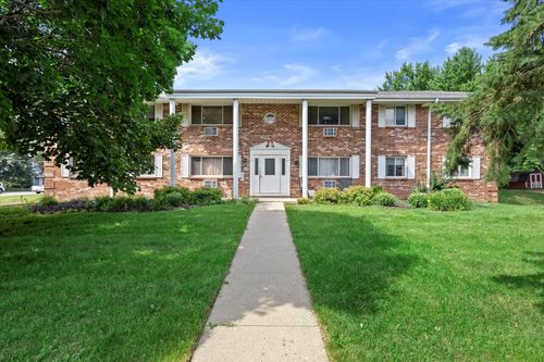 11415680 Sylvan Cir, Germantown, WI, 53022-3339 | Card Image