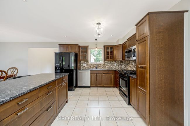 104 Charles St, House other with 3 bedrooms, 4 bathrooms and 4 parking in Georgetown ON | Image 15