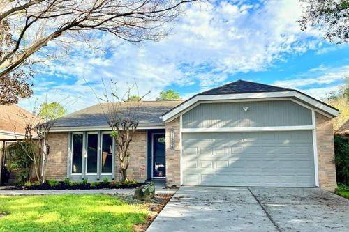 11954 Brook Meadows Ln, Meadows Place, TX, 77477-1737 | Card Image