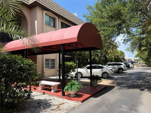 205-3700 S Osprey Ave, Sarasota, FL, 34239-6821 | Card Image