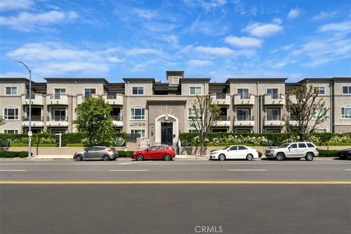 107-4424 Whitsett Ave, Studio City, CA, 91604-5900 | Card Image