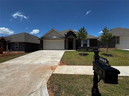 9045 Nw 149th St, Yukon, OK, 73099-5474 | Card Image