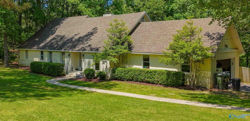 2806 Wisteria Pl Se, Decatur, AL, 35603-5343 | Card Image