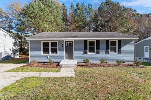 1203 Freeman Dr, Sanford, NC, 27330-5257 | Card Image