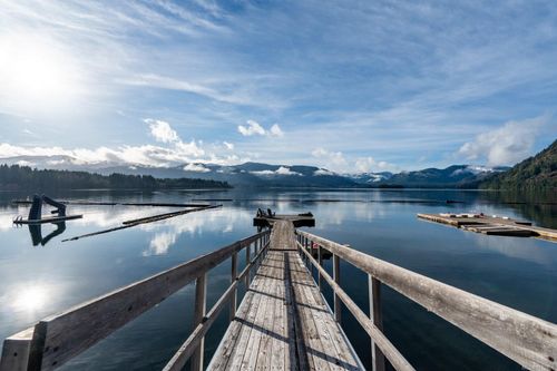 7364 Lakefront Dr, Lake Cowichan, BC, V0R2G0 | Card Image