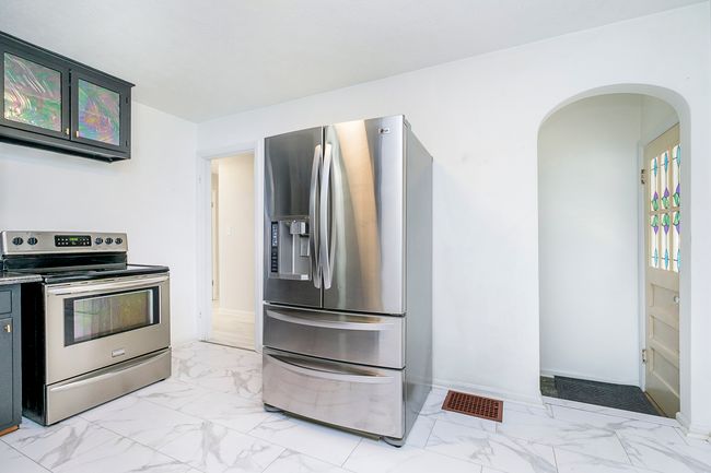 1115 E Edgewood Ave, House other with 2 bedrooms, 1 bathrooms and null parking in Indianapolis IN | Image 11