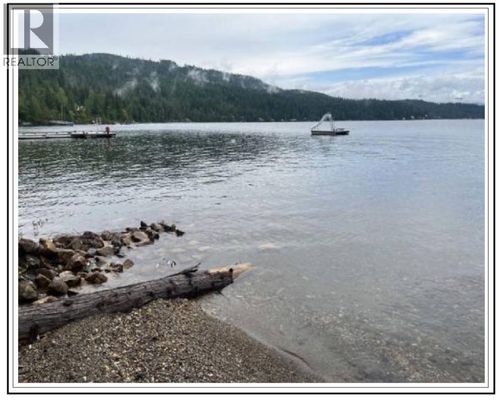 6745 Eagle Bay Rd, Eagle Bay, BC, V0E1T0 | Card Image