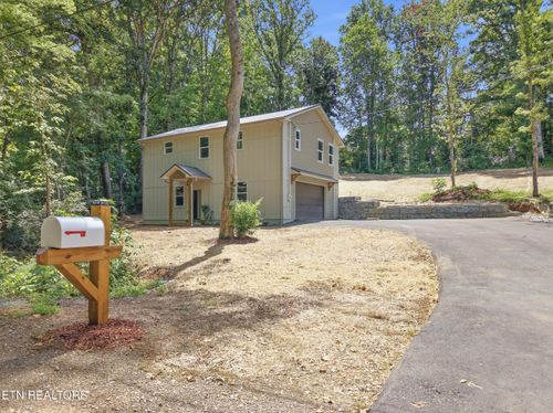 1119 Chris Wood Dr, Seymour, TN, 37865-3211 | Card Image