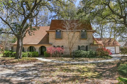 131 Cheron Dr, Mandeville, LA, 70448-4711 | Card Image