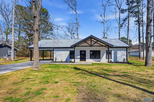 812 Colonial Dr Ne, Arab, AL, 35016-1645 | Card Image