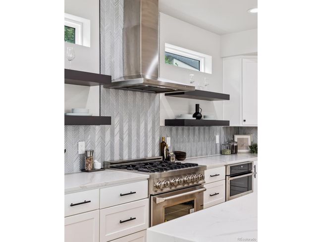 2040 W 45 Th Ave, House other with 3 bedrooms, 4 bathrooms and null parking in Denver CO | Image 19