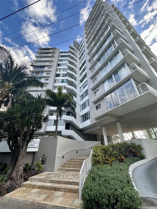 apt-803-2969 Kalakaua Ave, Honolulu, HI, 96815-4623 | Card Image
