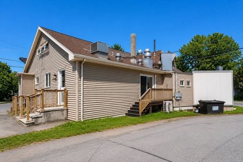 1-6 Seaview Ave, Fairhaven, MA, 02719-2308 | Card Image