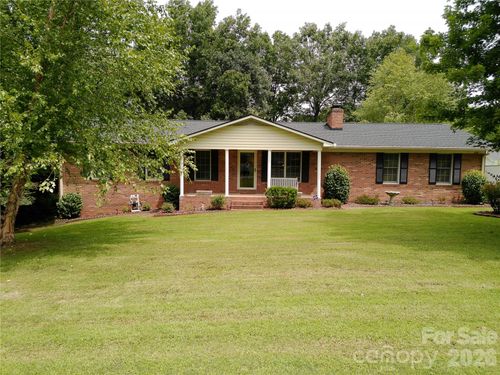 216 Williams Rd, Harrisburg, NC, 28075-9482 | Card Image