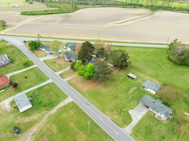 2042 Pinetops Crisp Rd, House other with 3 bedrooms, 2 bathrooms and null parking in Pinetops NC | Image 6