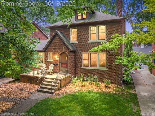1251 Bishop Rd, Grosse Pointe Park, MI, 48230-1143 | Card Image