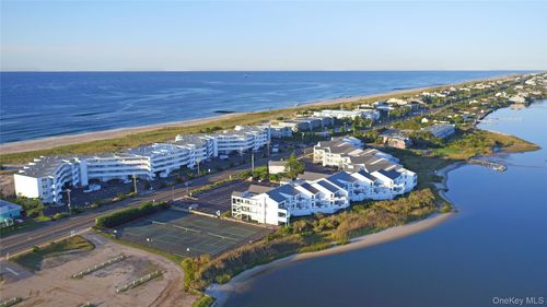 119-250 Dune Rd, Southampton, NY, 11968-4717 | Card Image