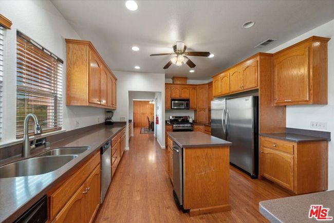 Kitchen | Image 13