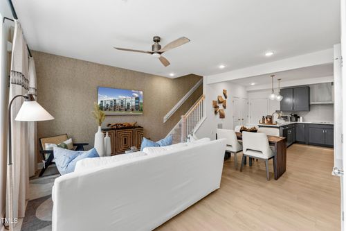 100-604 Market Grove Dr, Wake Forest, NC, 27587-3196 | Card Image