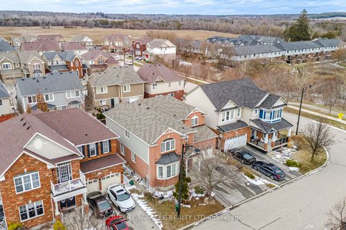 59 Apple Dr, Cambridge, ON, N3C0E7 | Card Image