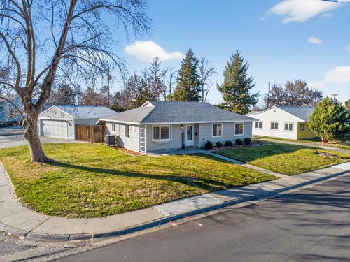 1517 Birch Ave, Richland, WA, 99354 | Card Image