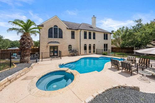 11606 Uplands Ridge Dr, Bee Cave, TX, 78738-5035 | Card Image