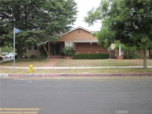 9931 Memory Park Ave, Mission Hills, CA, 91345-3018 | Card Image