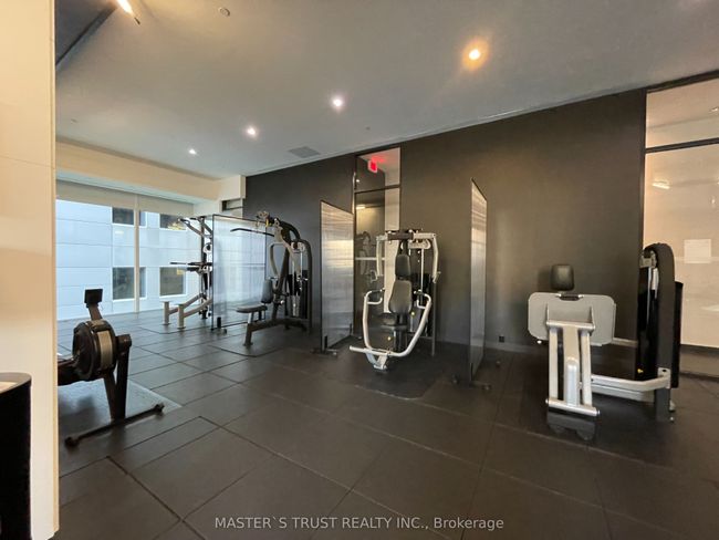 809 - 125 Peter St, Condo with 2 bedrooms, 1 bathrooms and 1 parking in Toronto ON | Image 20