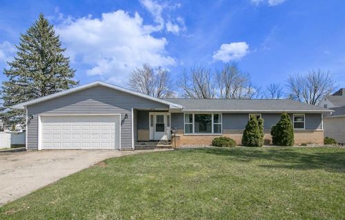 428 Lincoln Street Street, SEYMOUR, WI, 54165 | Card Image