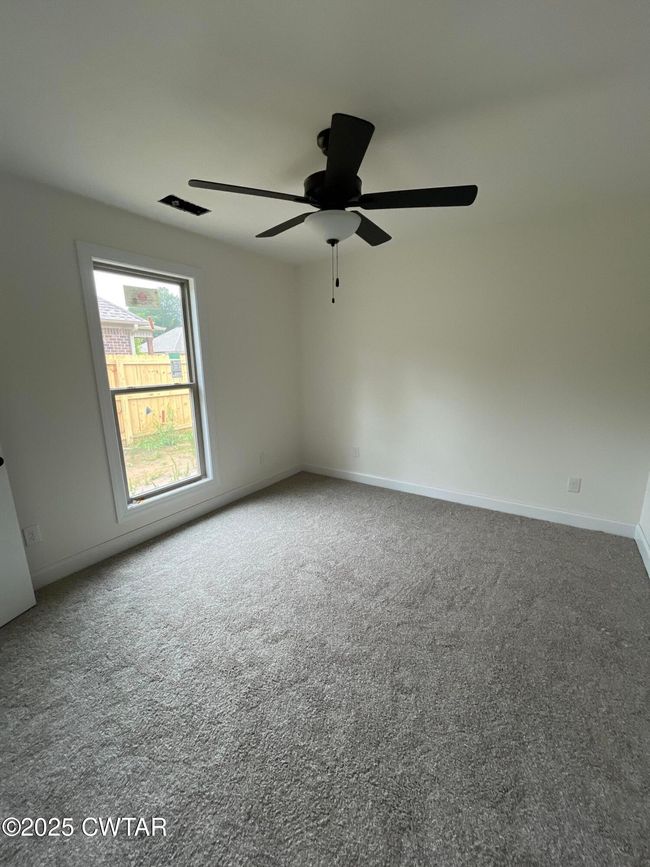 23 Grande Pines Cv, House other with 3 bedrooms, 2 bathrooms and 2 parking in Jackson TN | Image 6