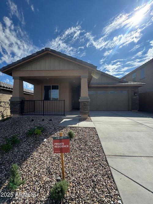 13351 W Eagle Feather Rd, Peoria, AZ, 85383-8113 | Card Image