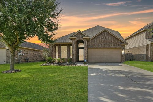 21611 Champagne Dr W, Porter, TX, 77365-5887 | Card Image
