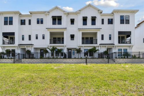 7236 Sutton Ln, SARASOTA, FL, 34240-5212 | Card Image