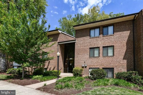 1523 Northgate Sq, RESTON, VA, 20190-3759 | Card Image