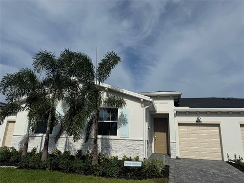 3550-3550 Spanish Cedar Pl, Fort Pierce, FL, 34946-2040 | Card Image