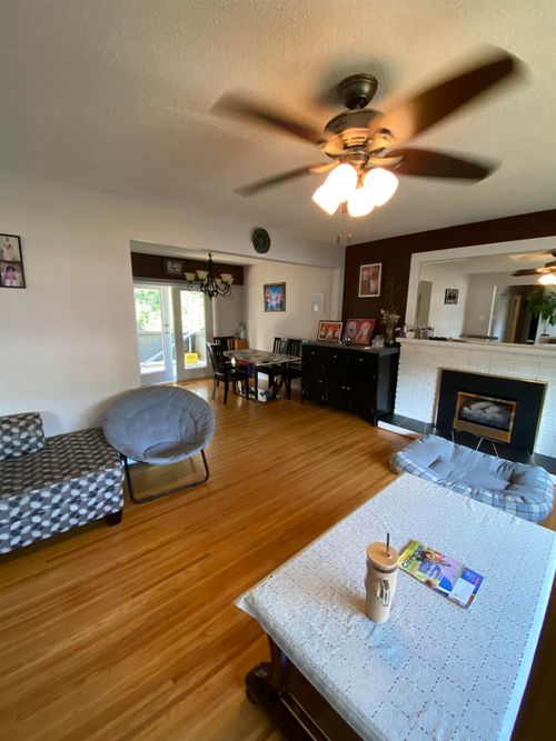 11525 81a Ave, Delta, BC, V4C2A7 | Card Image