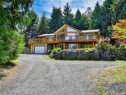 3178 Brooklin Lane, Hilliers, BC, V9K1X5 | Card Image