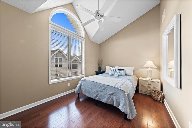 APT-8S - 420 8 Th St, Townhouse with 4 bedrooms, 2 bathrooms and null parking in BEACH HAVEN NJ | Image 42
