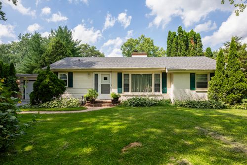 178 Brookhill Rd, Libertyville, IL, 60048-1016 | Card Image