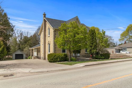 1180 Queen St, Kincardine, ON, N2Z1G5 | Card Image