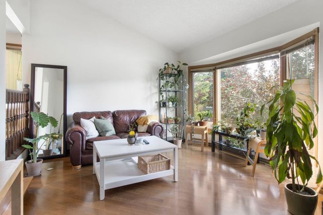 64 Cedarbrook Way Sw, Home with 4 bedrooms, 3 bathrooms and 2 parking in Calgary AB | Image 14