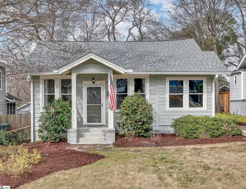 32 Keowee Ave, Greenville, SC, 29605-2917 | Card Image