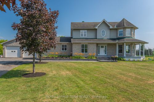 7474 Mitch Owens Rd, Greely, ON, K4P1K9 | Card Image
