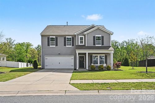7015 Founders Way, Harrisburg, NC, 28075-9441 | Card Image