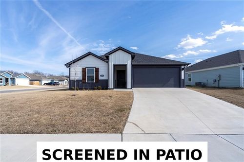 2009 N Fleetwood Ln, Siloam Springs, AR, 72761-4160 | Card Image