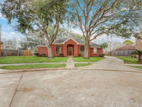 4418 W Thunderwood Cir, Fresno, TX, 77545-7505 | Card Image